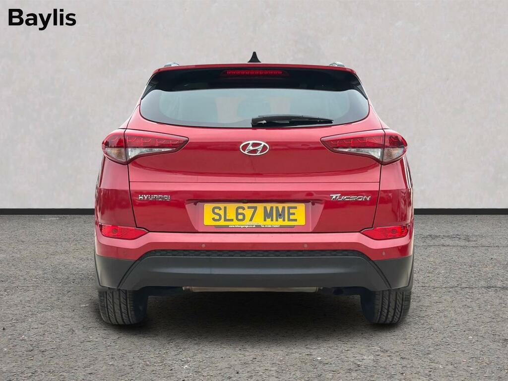 Hyundai Tucson 1.7 Crdi Blue Drive Premium Se 2Wd Dct Red #5