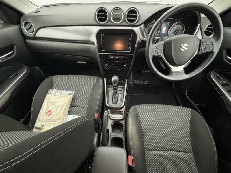Suzuki Vitara 1.5 Hybrid Sz-t Ags FP23DPE White #4