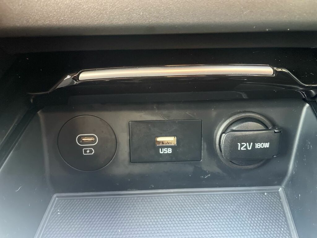 Kia Xceed 1.6T Gdi Isg 177 Gt-line S Dct White #31