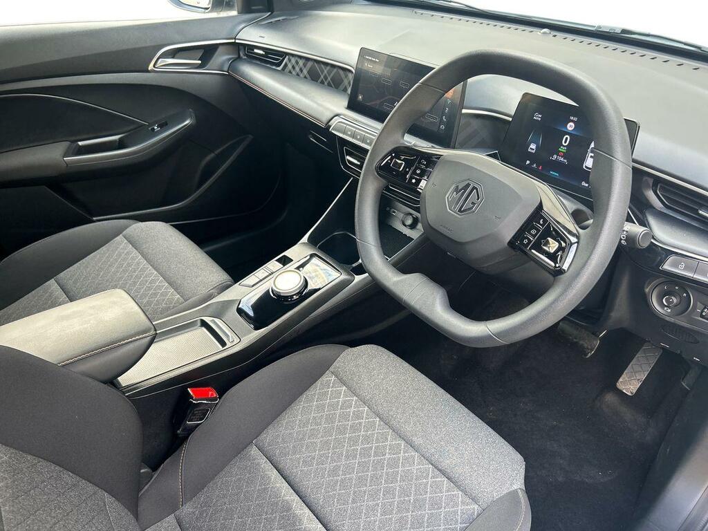 MG MG3 1.5 Hybrid Se White #3