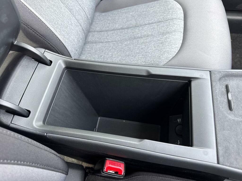 MG MGS5 49Kwh Se Suv 170 Ps Silver #34