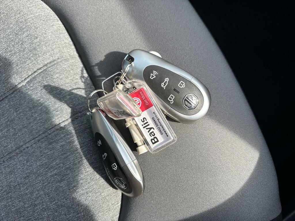 MG MGS5 49Kwh Se Suv 170 Ps Silver #25