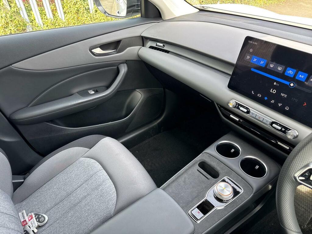 MG MGS5 49Kwh Se Suv 170 Ps Silver #14