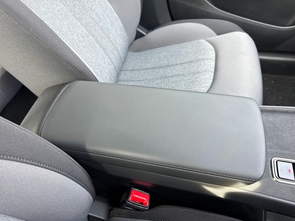 MG MGS5 49Kwh Se Suv 170 Ps Silver #33