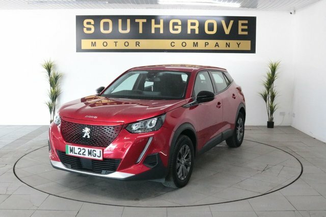 Peugeot e-2008 50Kwh Active Premium Suv 7Kw Ch ML22MGJ Red #2