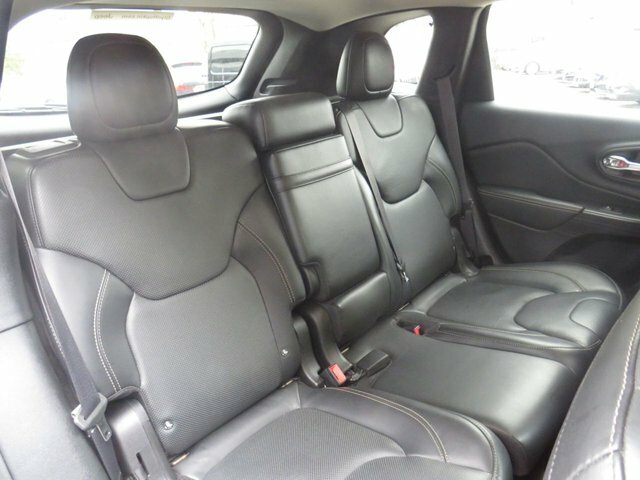 Jeep Cherokee  Black #27