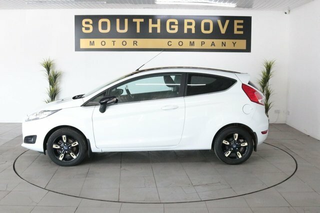Ford Fiesta 1.0T Ecoboost Zetec White Edition Hatchback Pe DT65KWV White #4