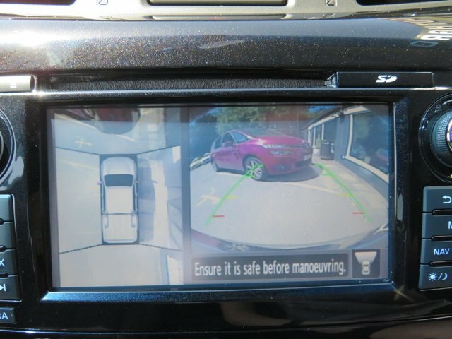 Nissan Navara 120D Se Step Dynamic Silver #12