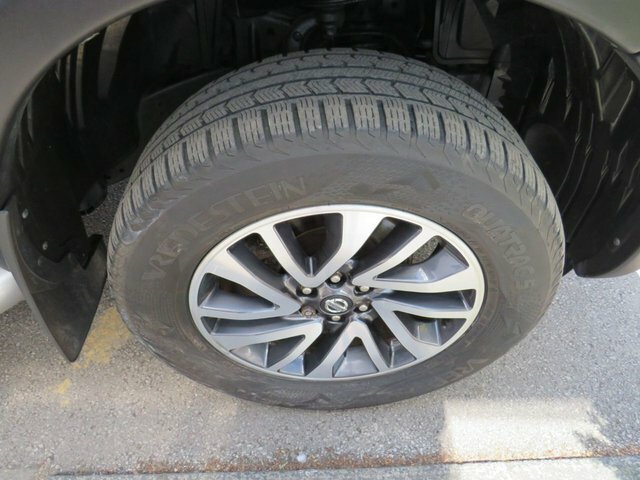 Nissan Navara 120D Se Step Dynamic Silver #19