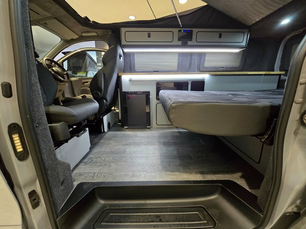 Volkswagen Campervan Diesel White #28