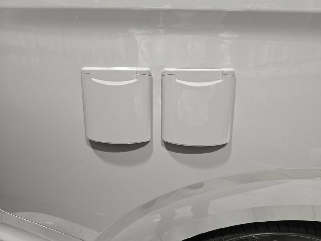 Volkswagen Campervan Diesel White #44