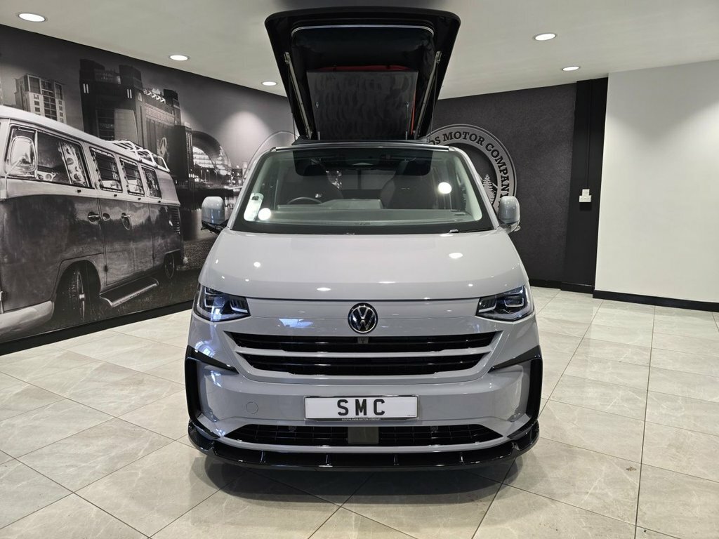 Volkswagen Campervan Diesel White #7