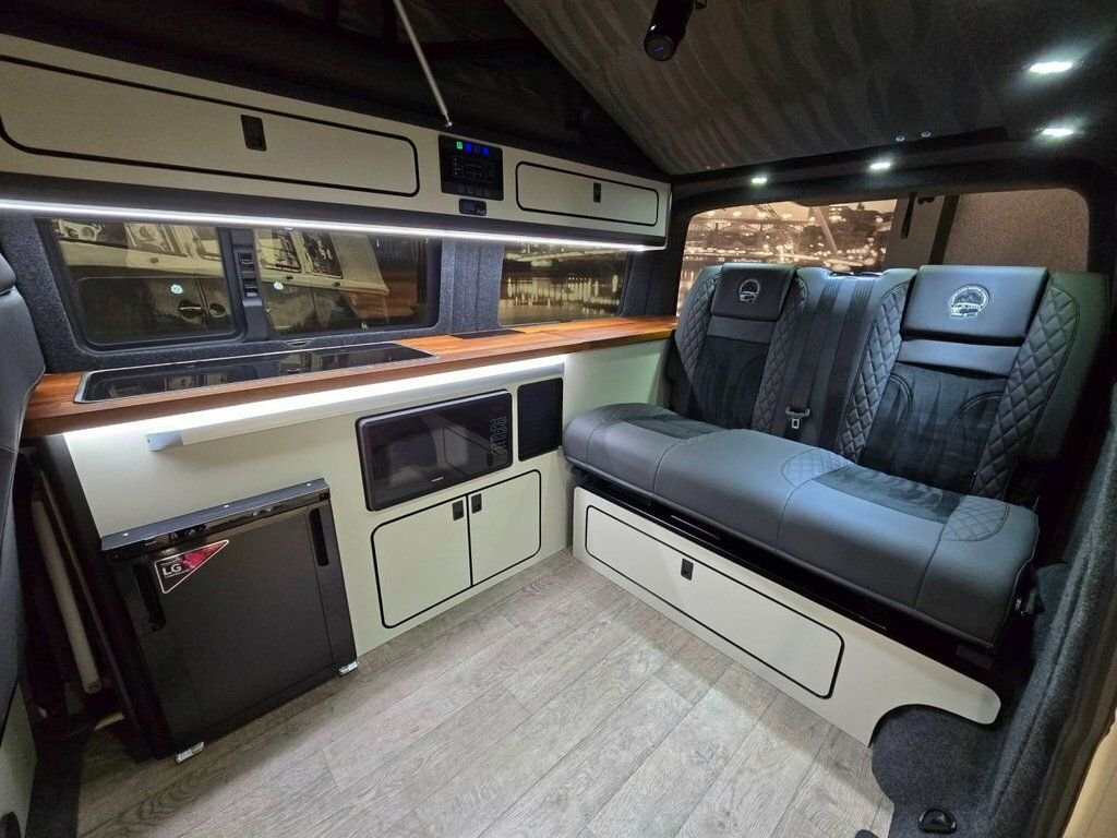 Volkswagen Campervan 2L Highline Grey #2