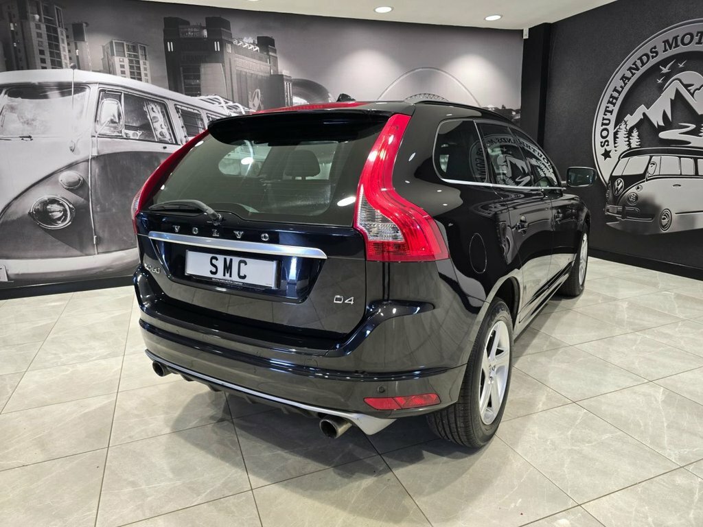 Volvo XC60 Suv Black #6