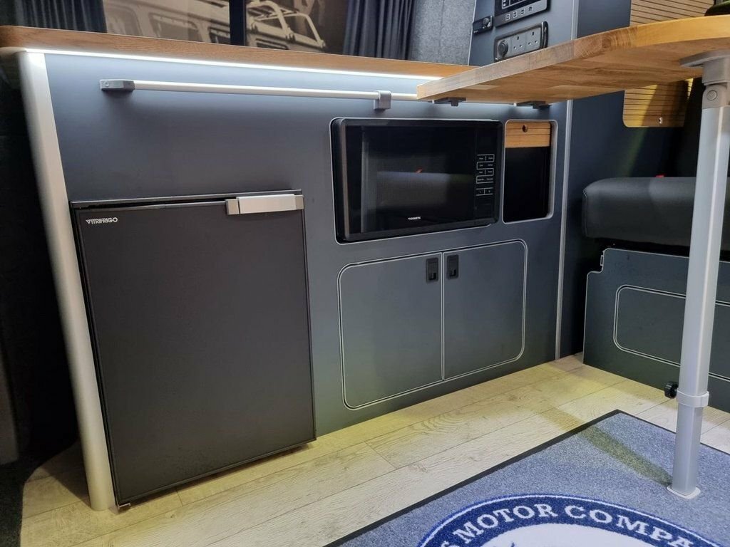 Volkswagen Campervan Campervan2.0 T32 Tdi Pv Grey #11