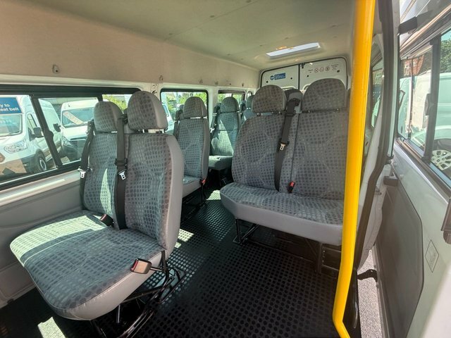 Ford Transit Custom 350 Beavertail Plant Truck 1 Owner 41K White #15