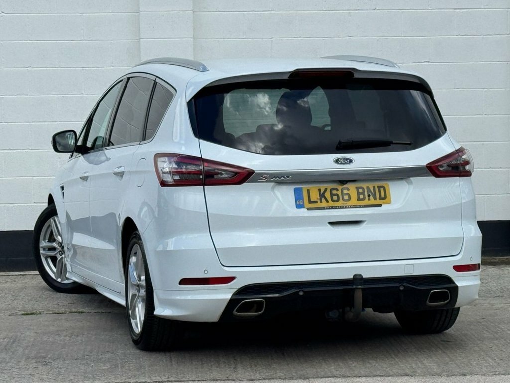 Ford S-Max 2.0 Tdci 210 Titanium Sport Powershift White #22