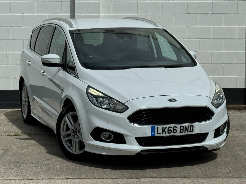 Ford S-Max 2.0 Tdci 210 Titanium Sport Powershift White #14