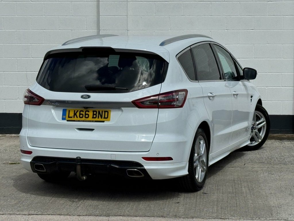 Ford S-Max 2.0 Tdci 210 Titanium Sport Powershift White #27