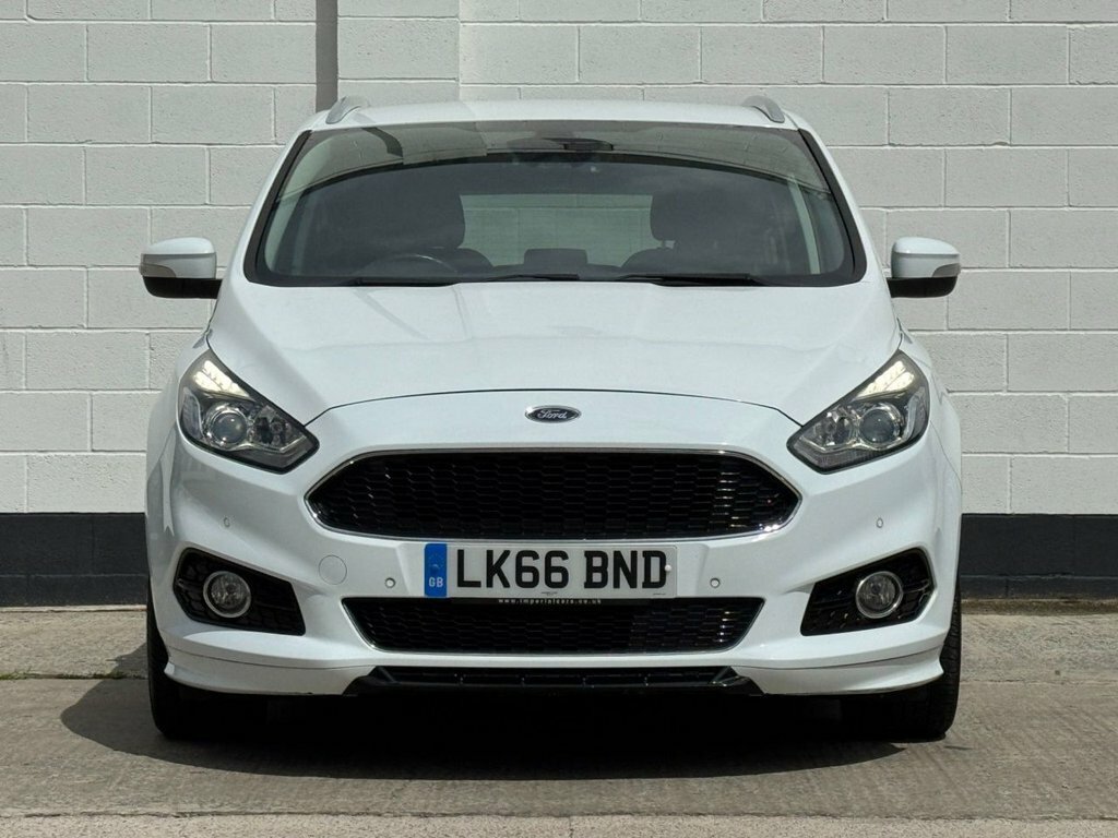 Ford S-Max 2.0 Tdci 210 Titanium Sport Powershift White #19