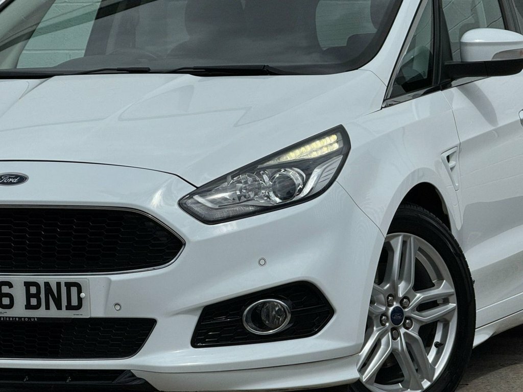 Ford S-Max 2.0 Tdci 210 Titanium Sport Powershift White #8