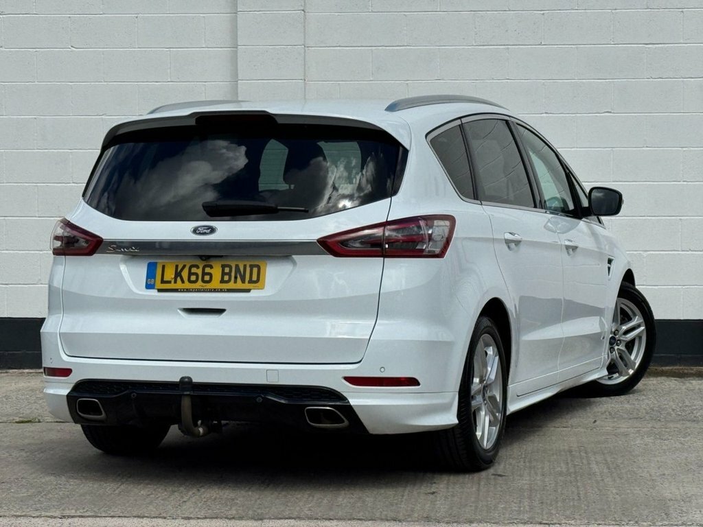 Ford S-Max 2.0 Tdci 210 Titanium Sport Powershift White #12