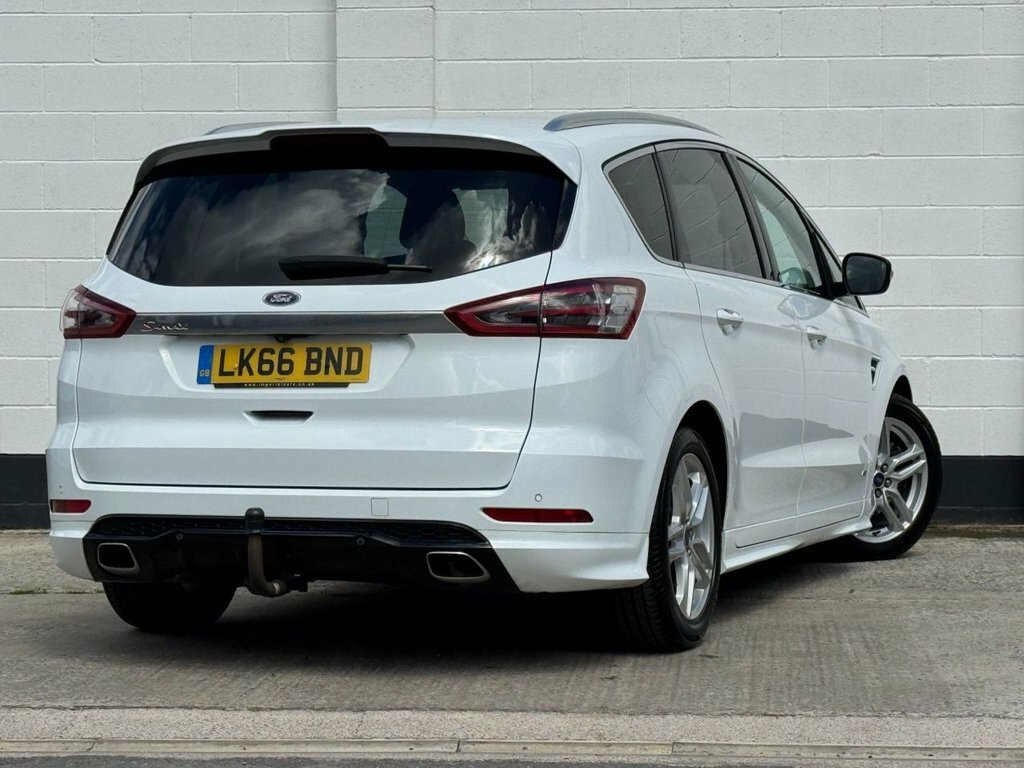 Ford S-Max 2.0 Tdci 210 Titanium Sport Powershift White #29