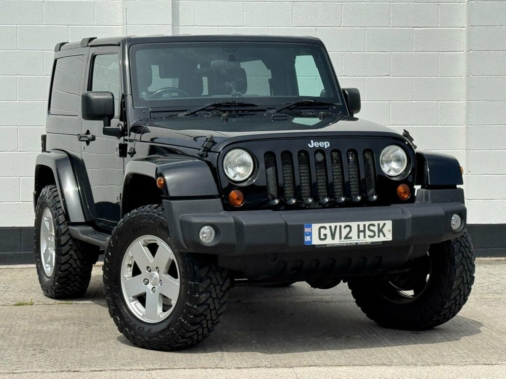 Jeep Wrangler Convertible Crd Sahara Unlimited 2012 Orange #11