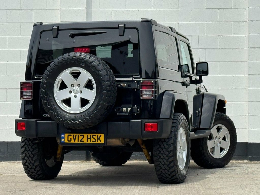 Jeep Wrangler Convertible Crd Sahara Unlimited 2012 Orange #19