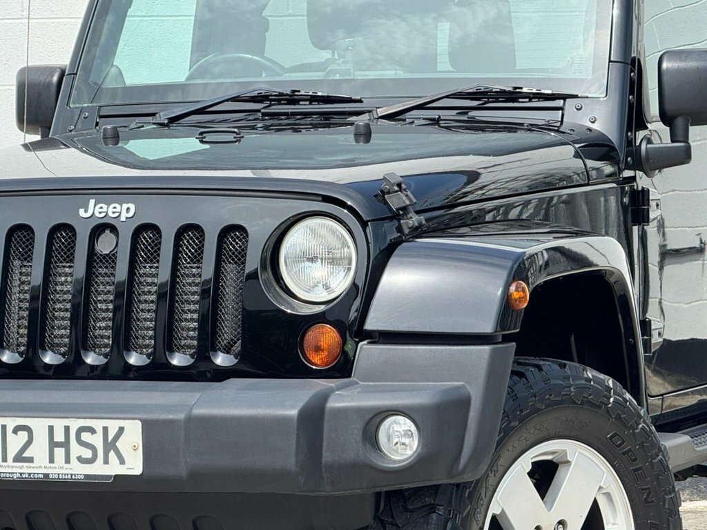 Jeep Wrangler 2.8L Overland Black #6