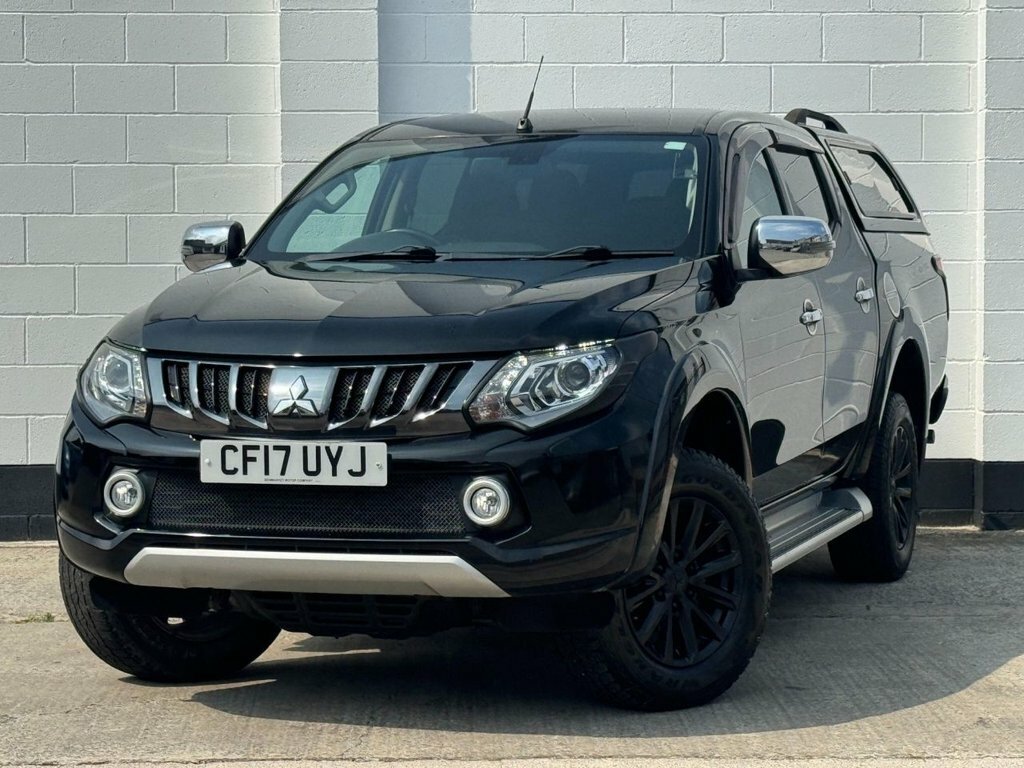 Mitsubishi L200 2.4L Dc Barbarian Black #5