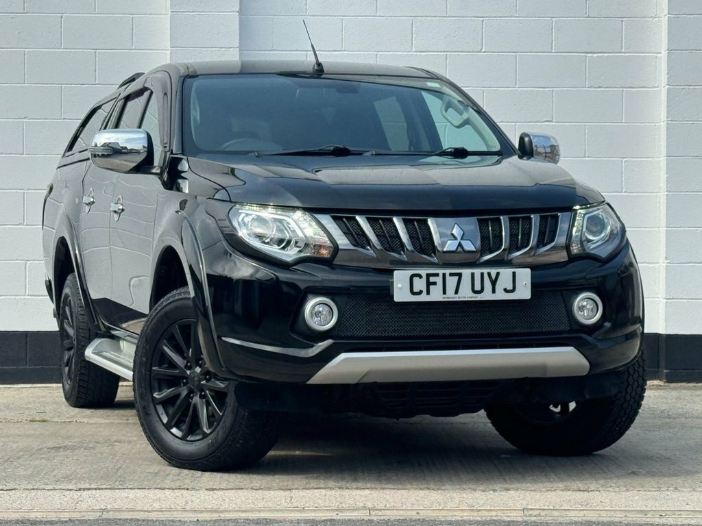 Mitsubishi L200 2.4L Dc Barbarian Black