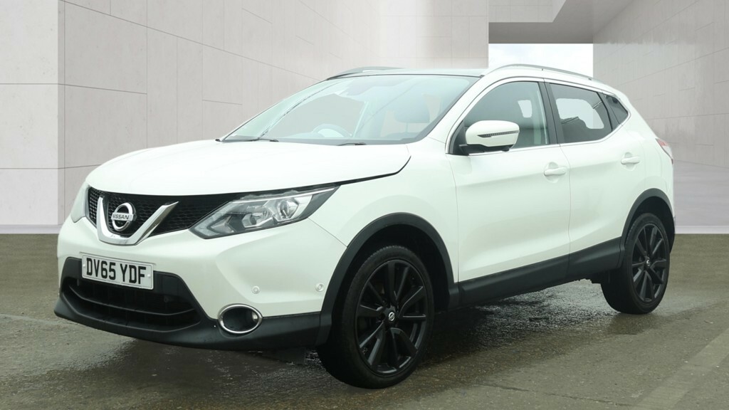 Nissan Qashqai Suv 1.2 Dig-t Tekna 201565 DV65YDF White #2
