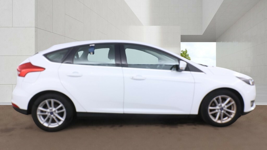 Ford Focus 1.0 T Ecoboost Zetec White #5