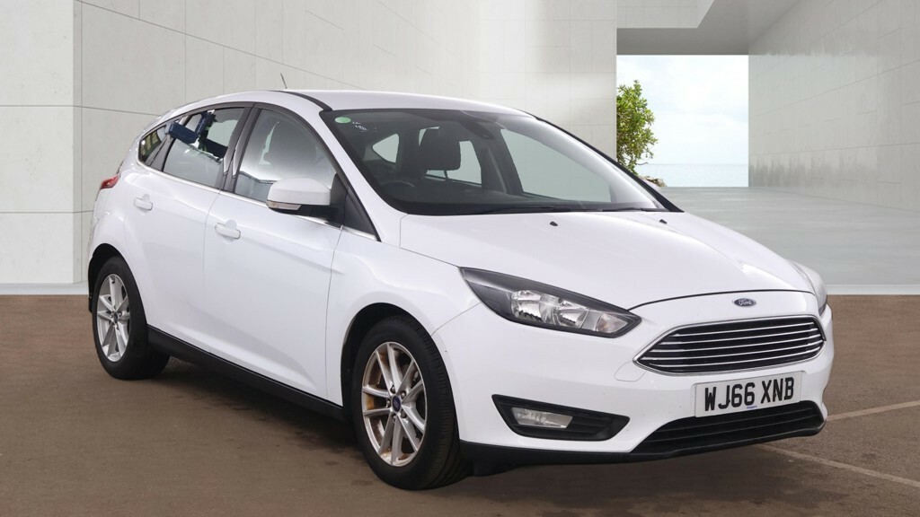 Ford Focus 1.0 T Ecoboost Zetec White