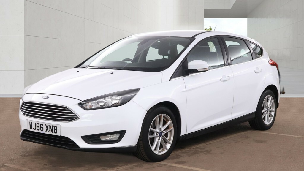 Ford Focus 1.0 T Ecoboost Zetec White #2