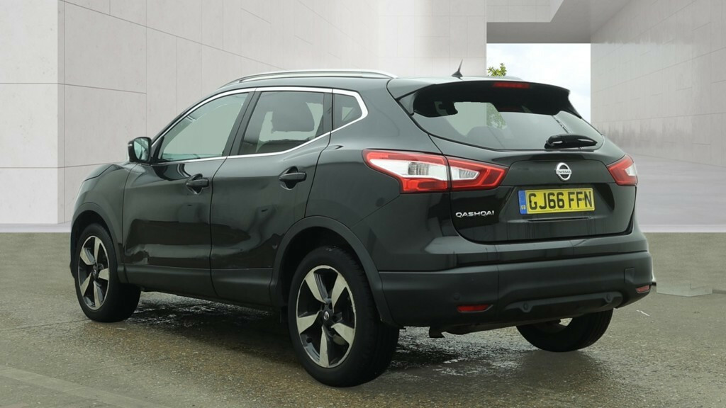 Nissan Qashqai 1.2L Tekna Black #16