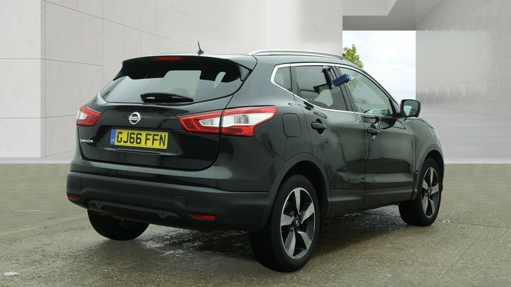 Nissan Qashqai 1.2L Tekna Black #14