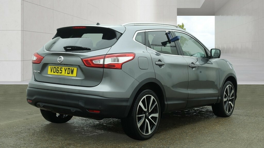 Nissan Qashqai 1.2 Dig-t Tekna Grey #4