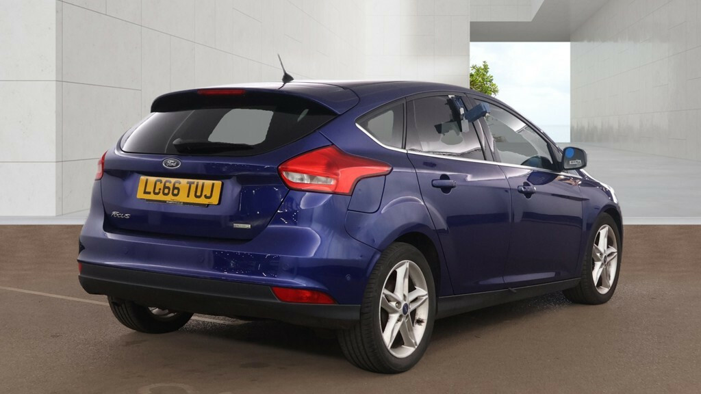 Ford Focus 1.0 Ecoboost Zetec White #14