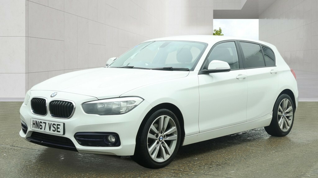 BMW 1 Series Hatchback 1.5 118I Sport 5-Door 201767 HN67VSE White #2