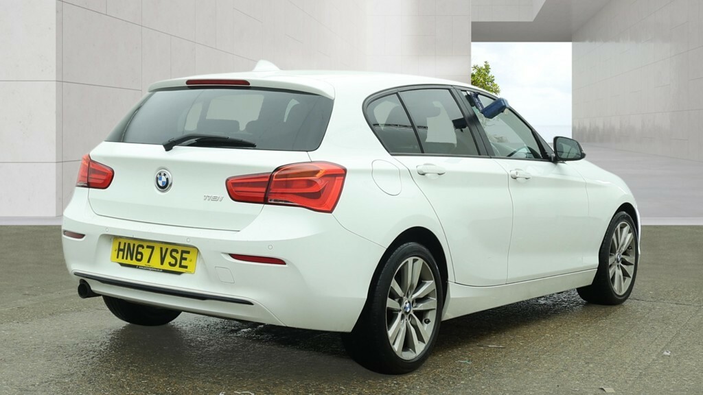 BMW 1 Series Hatchback 1.5 118I Sport 5-Door 201767 HN67VSE White #4