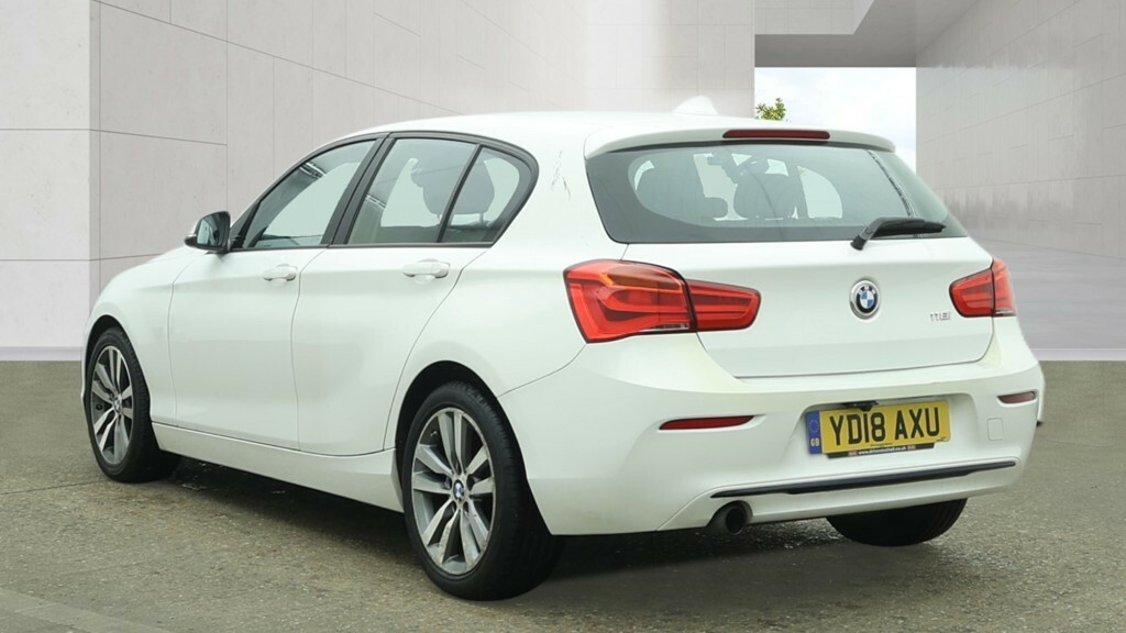 BMW 1 Series Hatchback 1.5 118I Sport 5-Door 201818 YD18AXU White #3