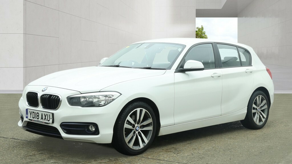 BMW 1 Series Hatchback 1.5 118I Sport 5-Door 201818 YD18AXU White #2