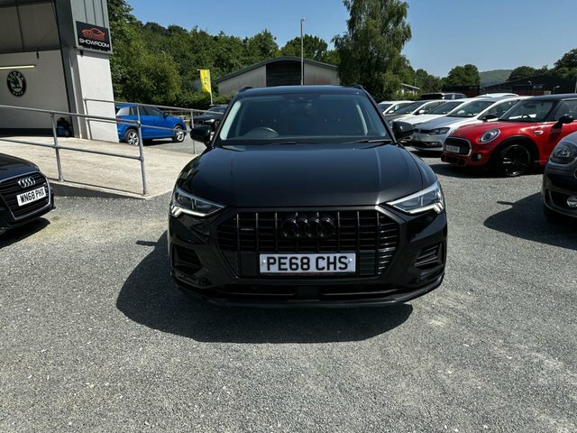Audi Q3 Tdi 35 Sport Suv PE68CHS Black #3