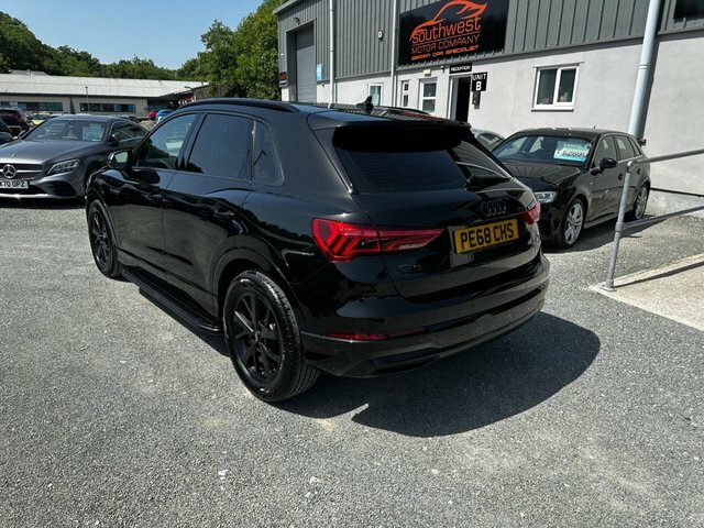 Audi Q3 Tdi 35 Sport Suv PE68CHS Black #4