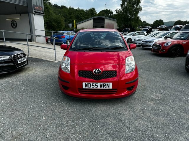 Toyota Yaris Vvt-i T3 Hatchback Red #3