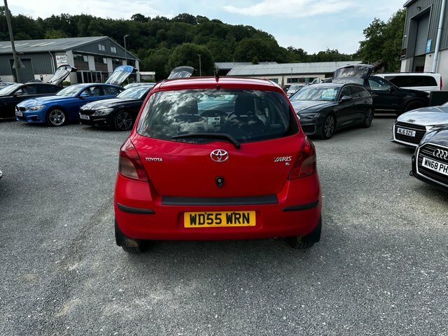 Toyota Yaris Vvt-i T3 Hatchback Red #6