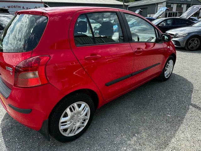 Toyota Yaris 1.3 T3 Multimode Red #25