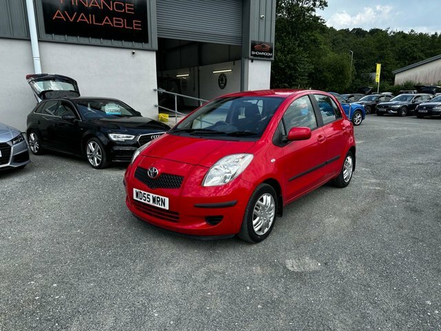 Toyota Yaris Vvt-i T3 Hatchback Red #4